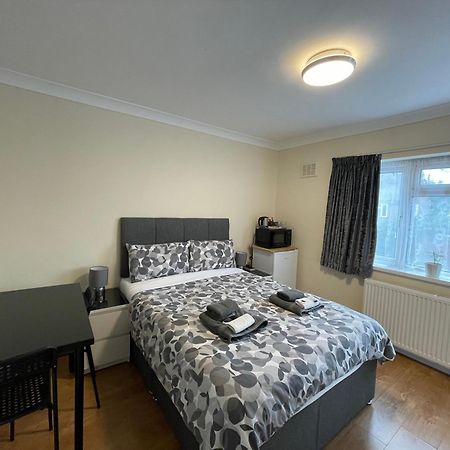 Kensal Lodge 2 Guest House Londra Exterior foto